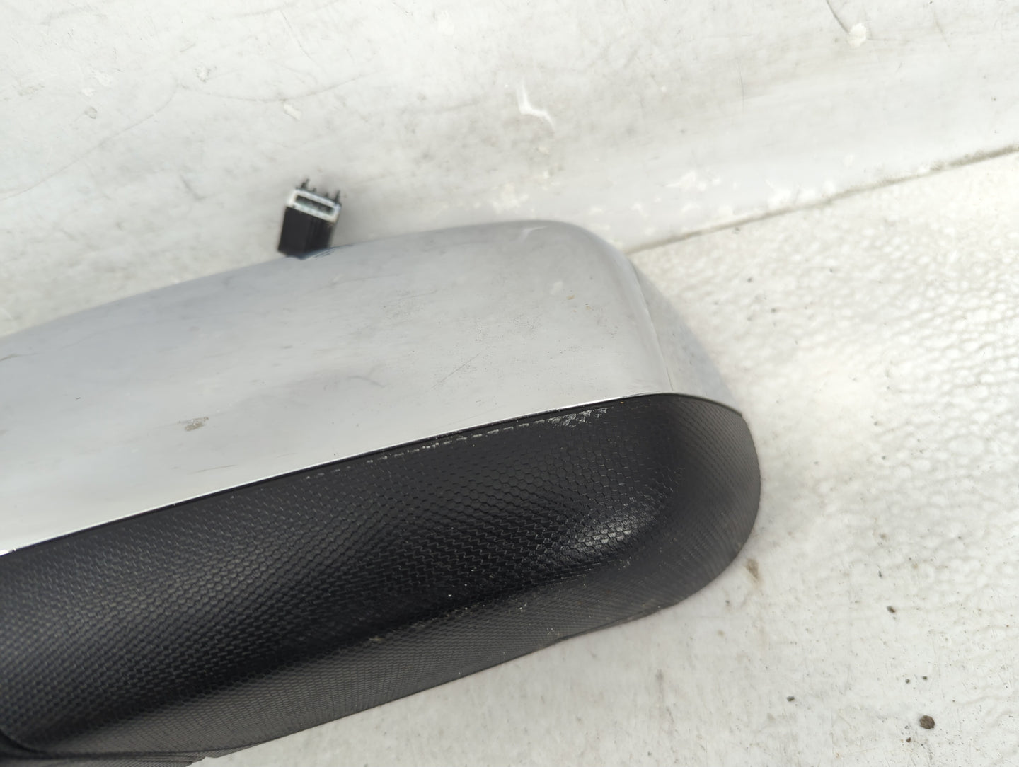 2015-2017 Chevrolet Equinox Driver Side View Mirror - Left Door Mirror OEM Used - Oemusedautoparts1.com