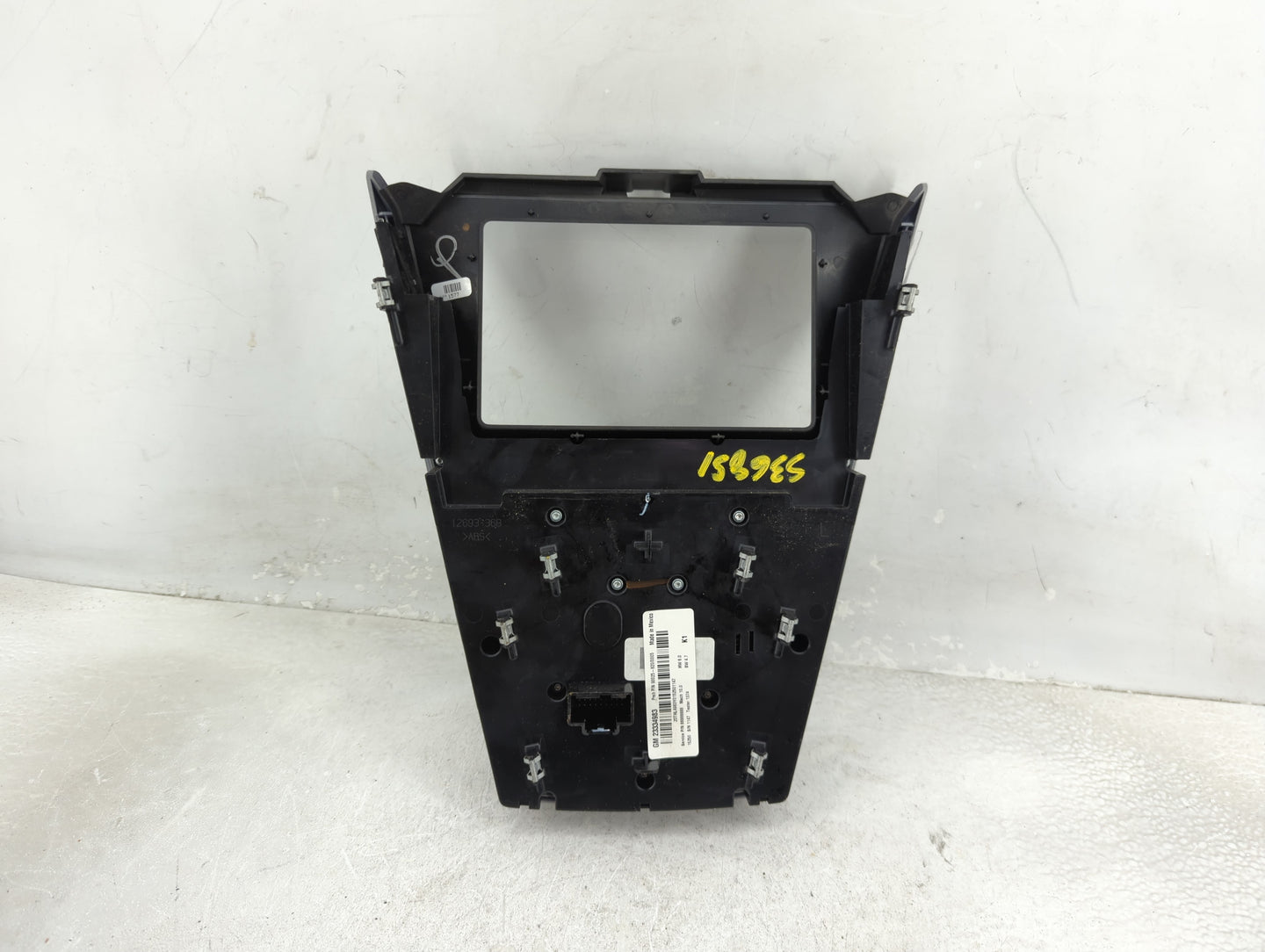 2016-2016 Chevrolet Equinox Radio Control Panel Silver - Oemusedautoparts1.com