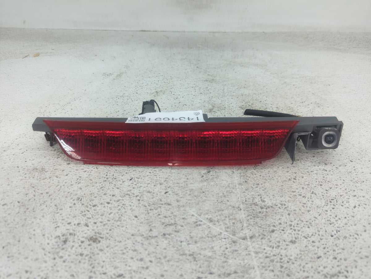 2016 Chevrolet Equinox Third Brake Light Tail Light P/N:P7895 Fits OEM Used Auto Parts - Oemusedautoparts1.com