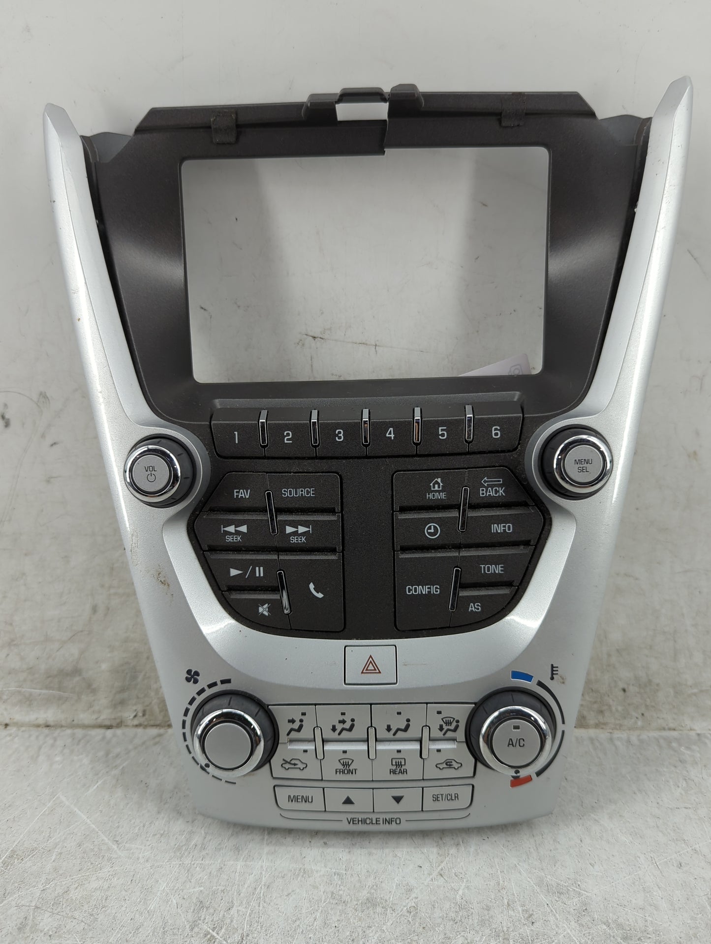 2016-2016 Chevrolet Equinox Radio Control Panel - Oemusedautoparts1.com