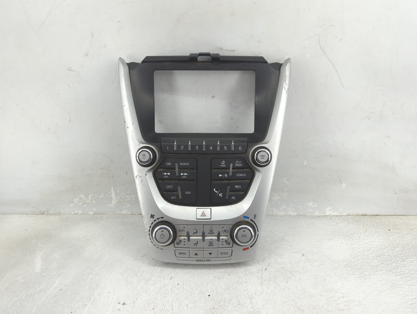 2016-2017 Chevrolet Equinox Radio Control Panel - Oemusedautoparts1.com