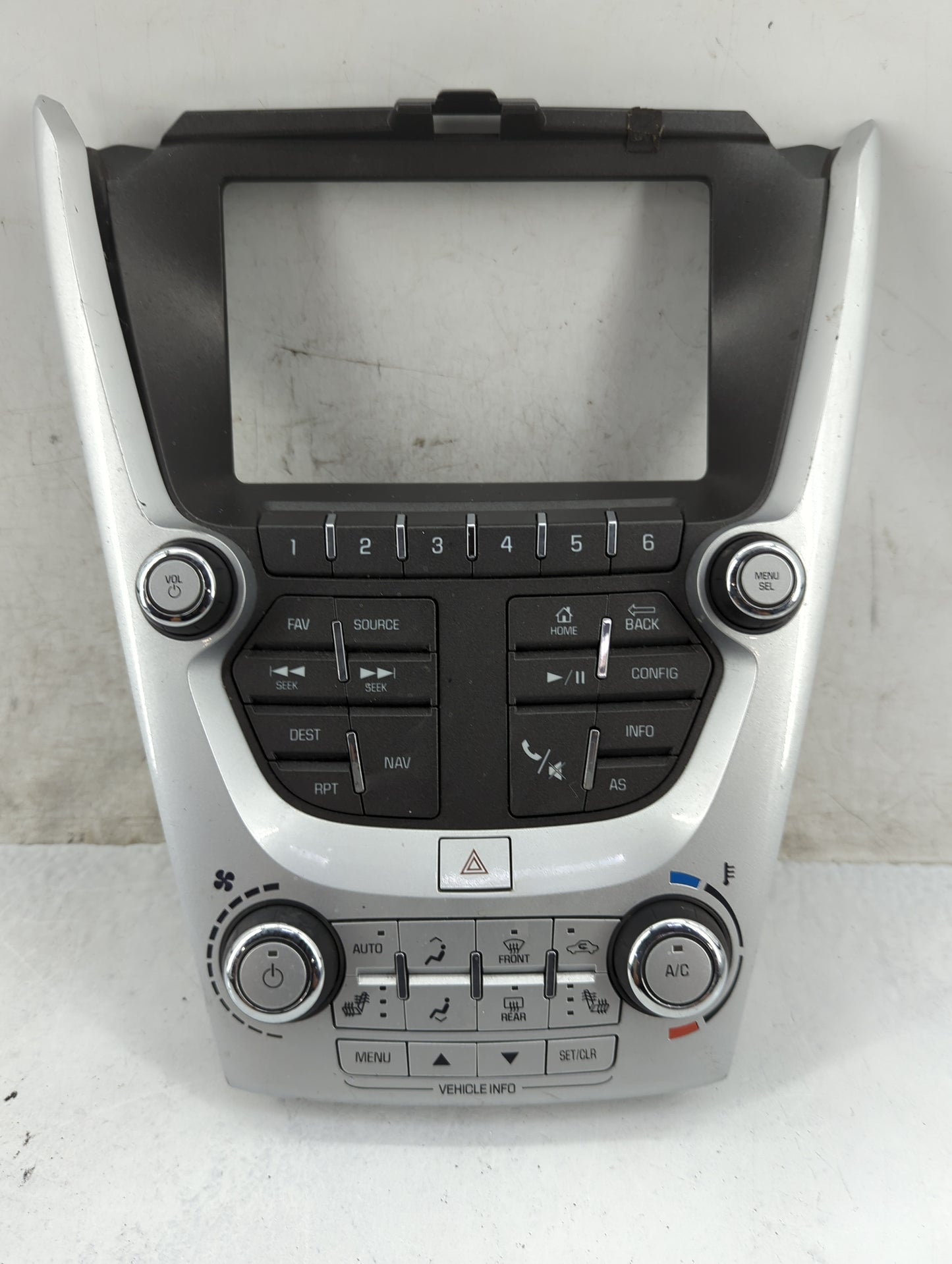 2016-2016 Chevrolet Equinox Radio Control Panel - Oemusedautoparts1.com