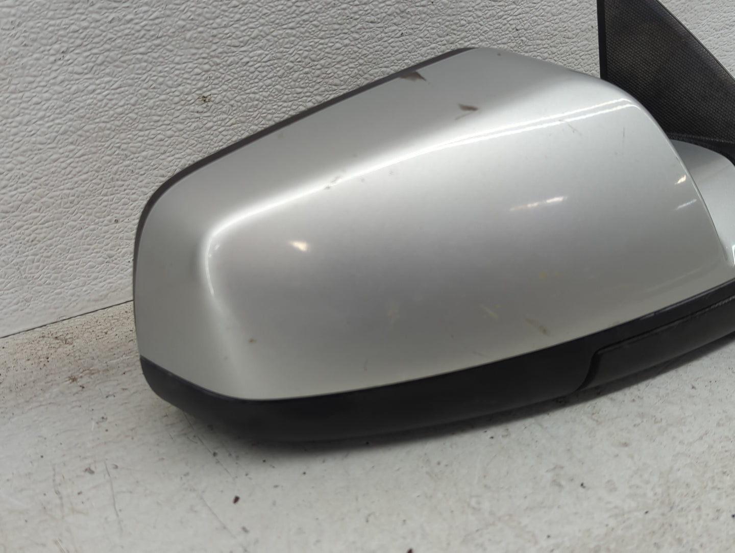 2015-2017 Chevrolet Equinox Passenger Side View Mirror - Right Door Mirror OEM Used - Oemusedautoparts1.com