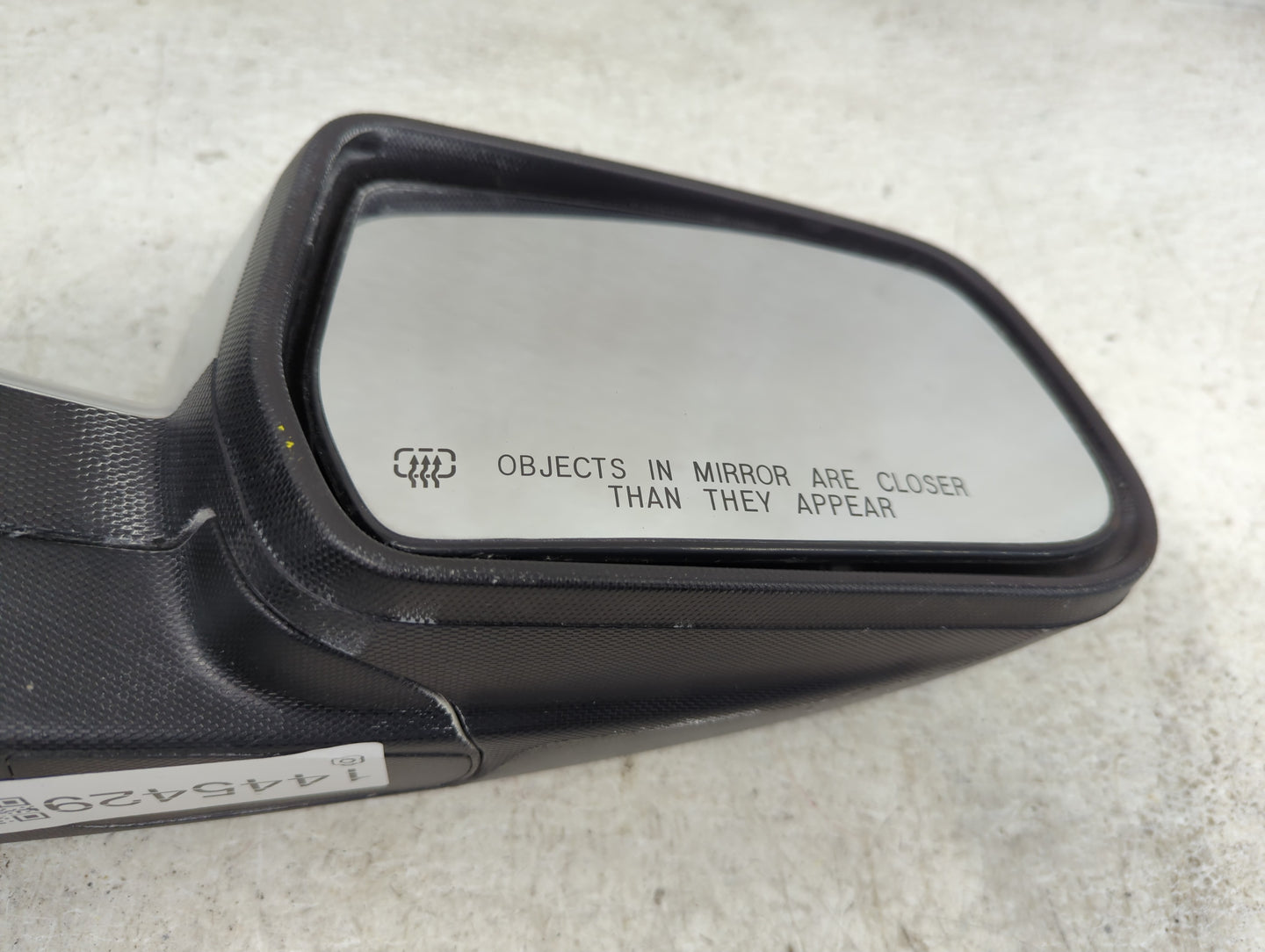 2015-2017 Chevrolet Equinox Passenger Side View Mirror - Right Door Mirror OEM Used - Oemusedautoparts1.com