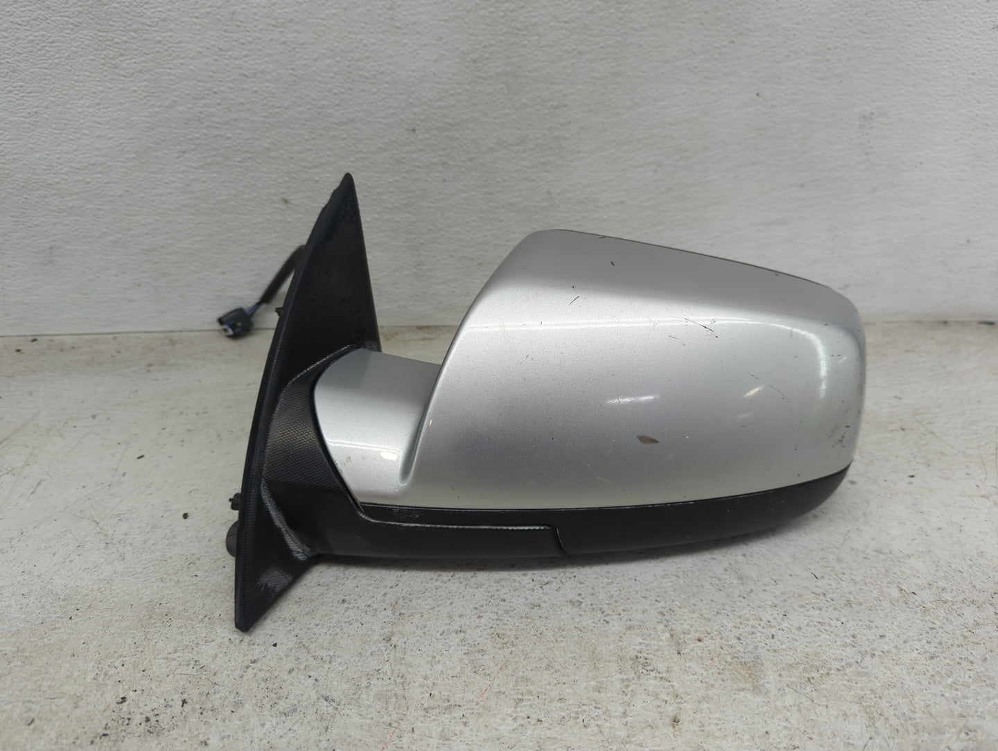 2015-2017 Chevrolet Equinox Driver Side View Mirror - Left Door Mirror OEM Used - Oemusedautoparts1.com