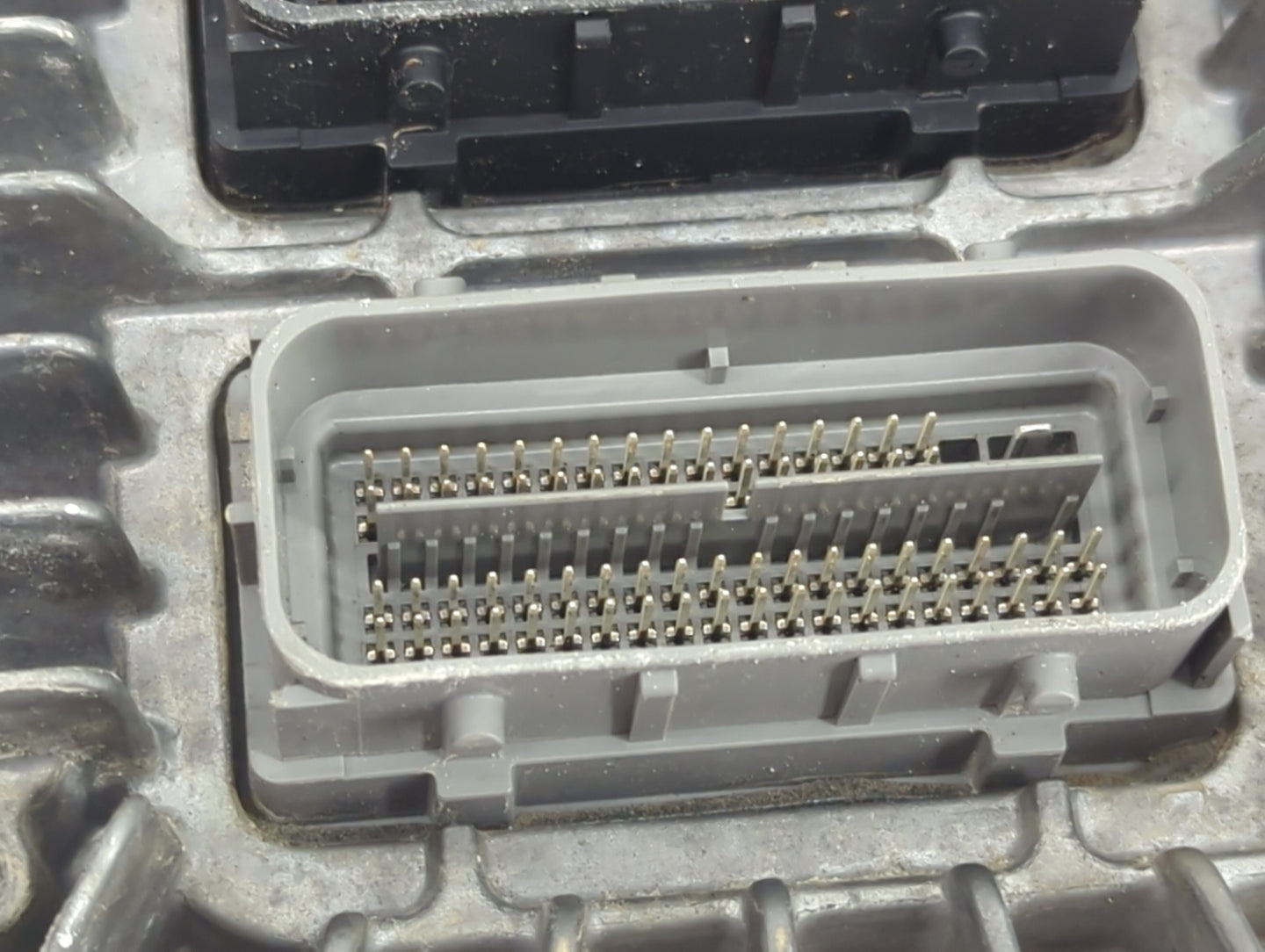 2013-2016 Chevrolet Equinox PCM Engine Control Computer ECU ECM PCU OEM P/N:12666658 Fits Fits 2013 2014 2015 2016 OEM Used 