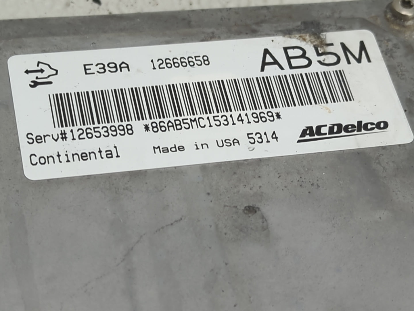 2013-2016 Chevrolet Equinox PCM Engine Control Computer ECU ECM PCU OEM P/N:12666658 Fits Fits 2013 2014 2015 2016 OEM Used 