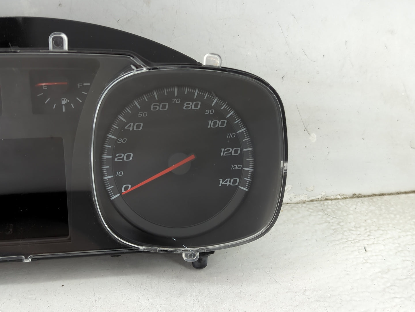 2013-2017 Chevrolet Equinox Instrument Cluster Speedometer Gauges P/N:A2C38135205 801351742014 Miles: Fits OEM Used Auto Par