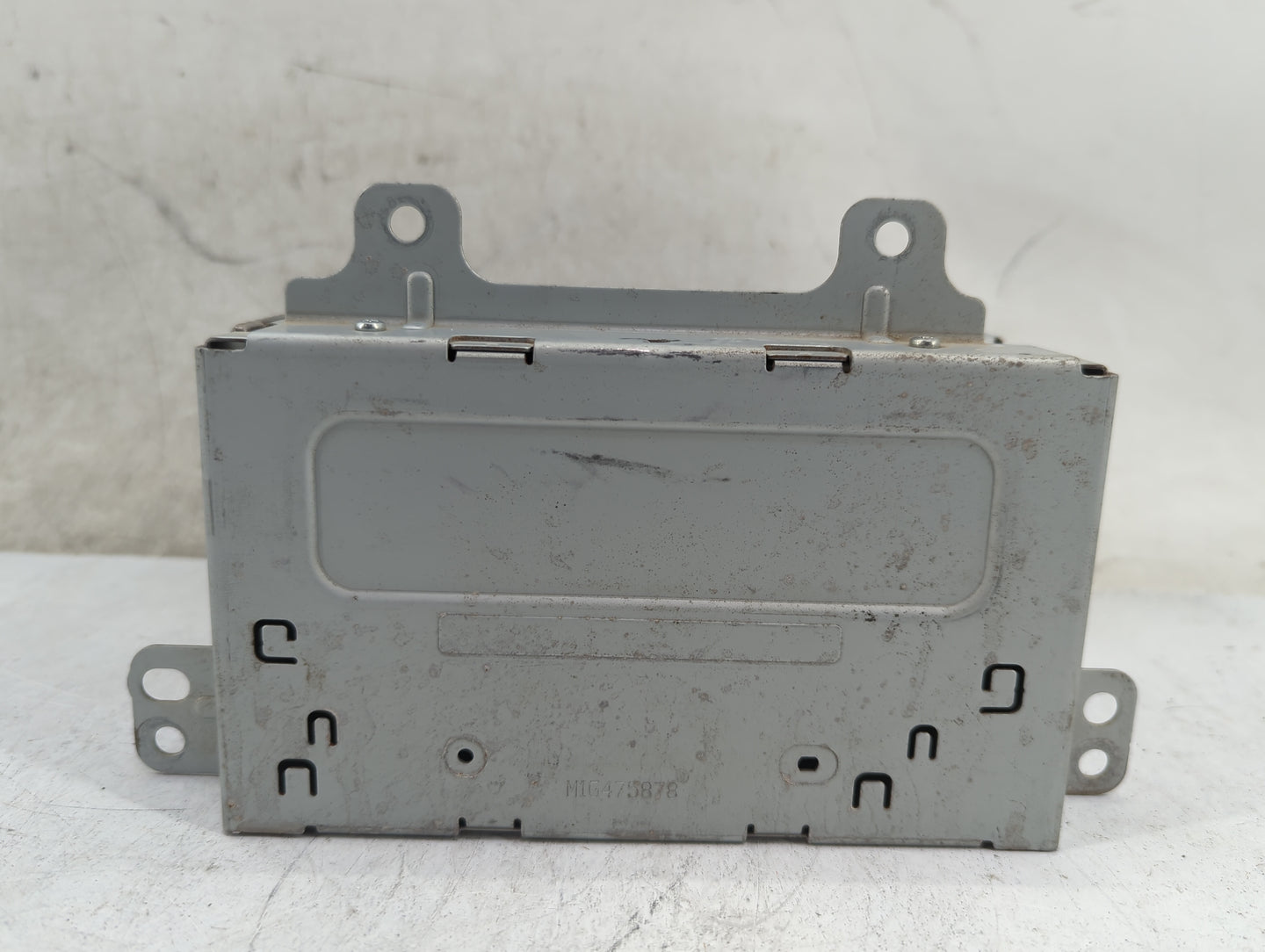 2016 Chevrolet Equinox Radio AM FM Cd Player Receiver Replacement P/N:84026072 CQ-FG66E0GDD, WTV0M3WB Fits OEM Used Auto Par