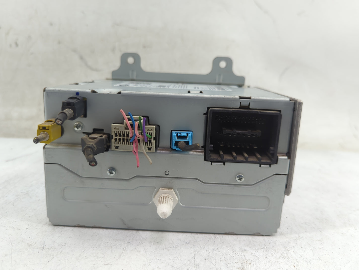 2016 Chevrolet Equinox Radio AM FM Cd Player Receiver Replacement P/N:84026072 CQ-FG66E0GDD, WTV0M3WB Fits OEM Used Auto Par