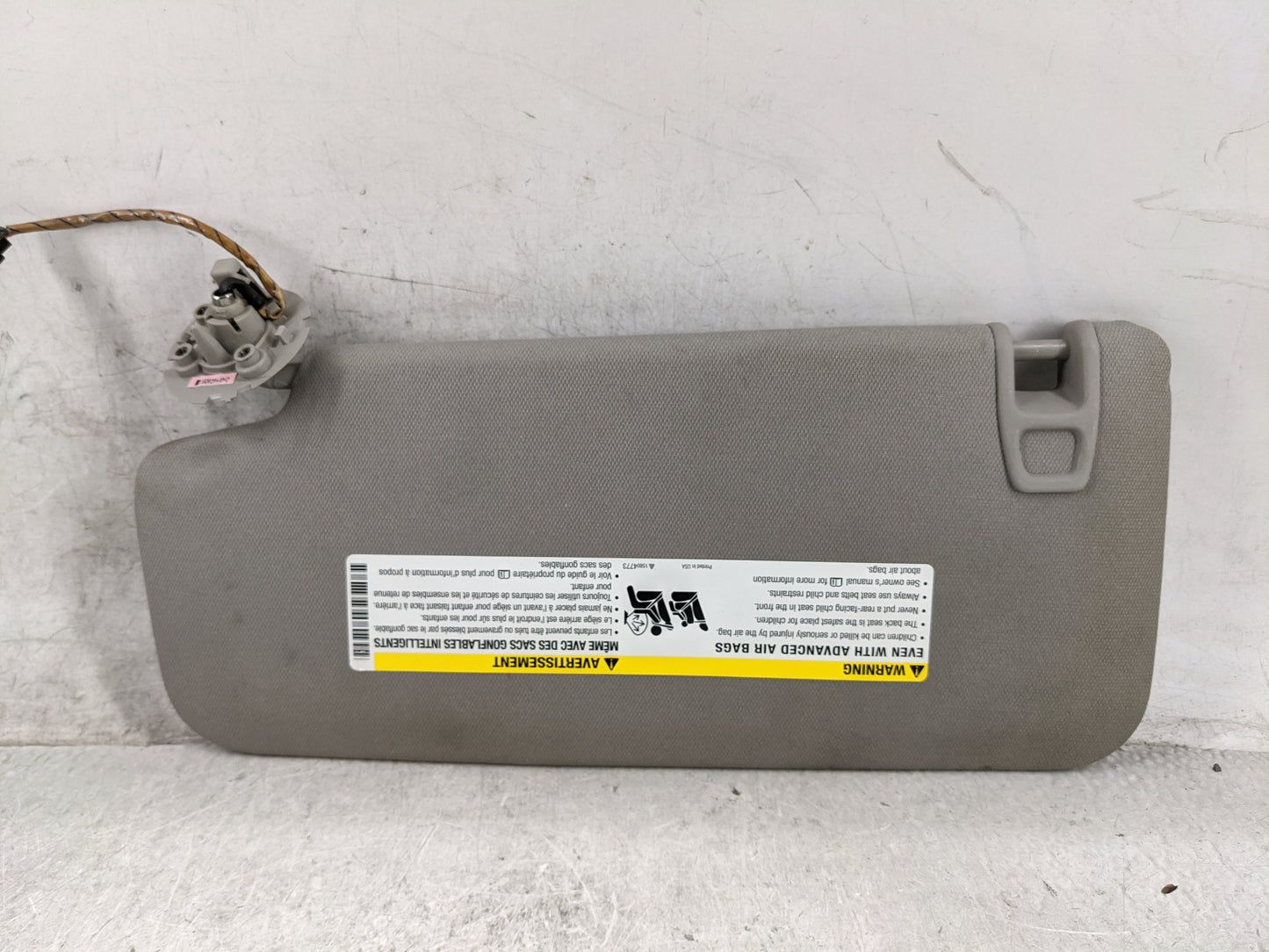 2010-2017 Chevrolet Equinox Sun Visor Shade Replacement Passenger Right Mirror Fits Fits 2010 2011 2012 2013 2014 2015 2016 