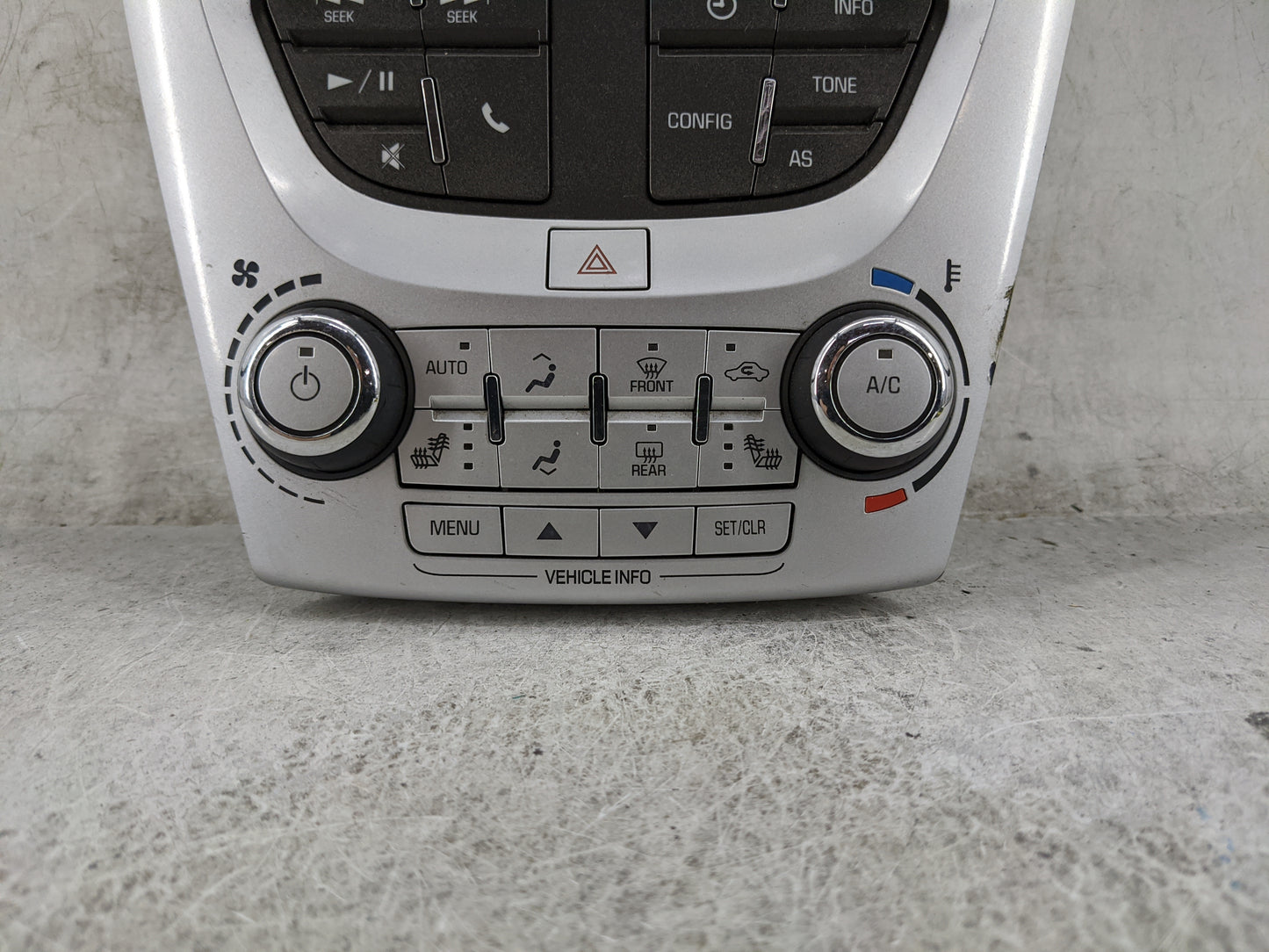 2016-2017 Chevrolet Equinox Radio Control Panel 1475642 - Oemusedautoparts1.com
