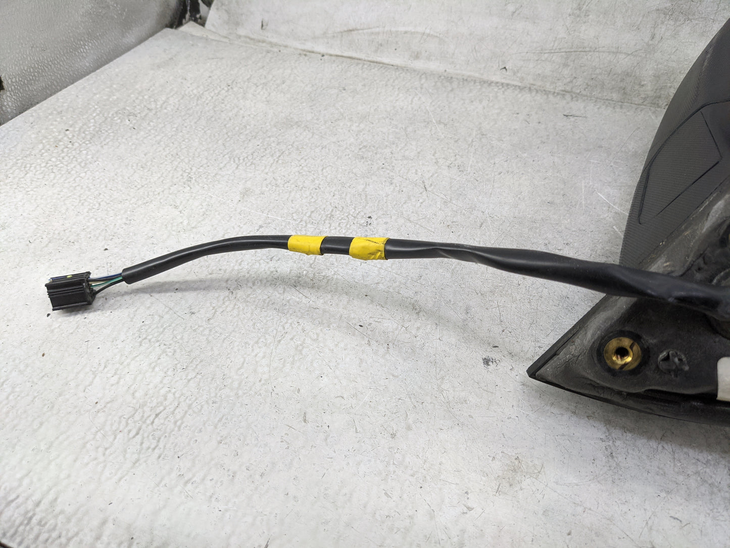 2015-2017 Chevrolet Equinox Driver Side View Mirror - Left Door Mirror OEM Used - Oemusedautoparts1.com