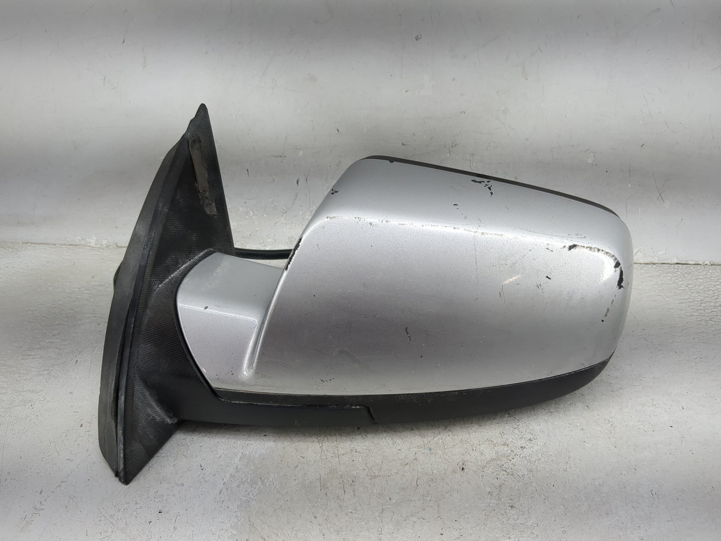 2016-2017 Chevrolet Equinox Driver Side View Mirror - Left Door Mirror OEM Used - Oemusedautoparts1.com