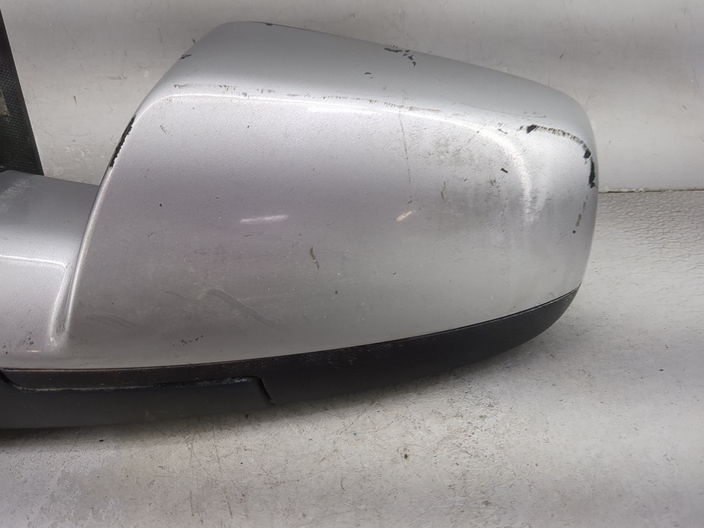 2016-2017 Chevrolet Equinox Driver Side View Mirror - Left Door Mirror OEM Used - Oemusedautoparts1.com