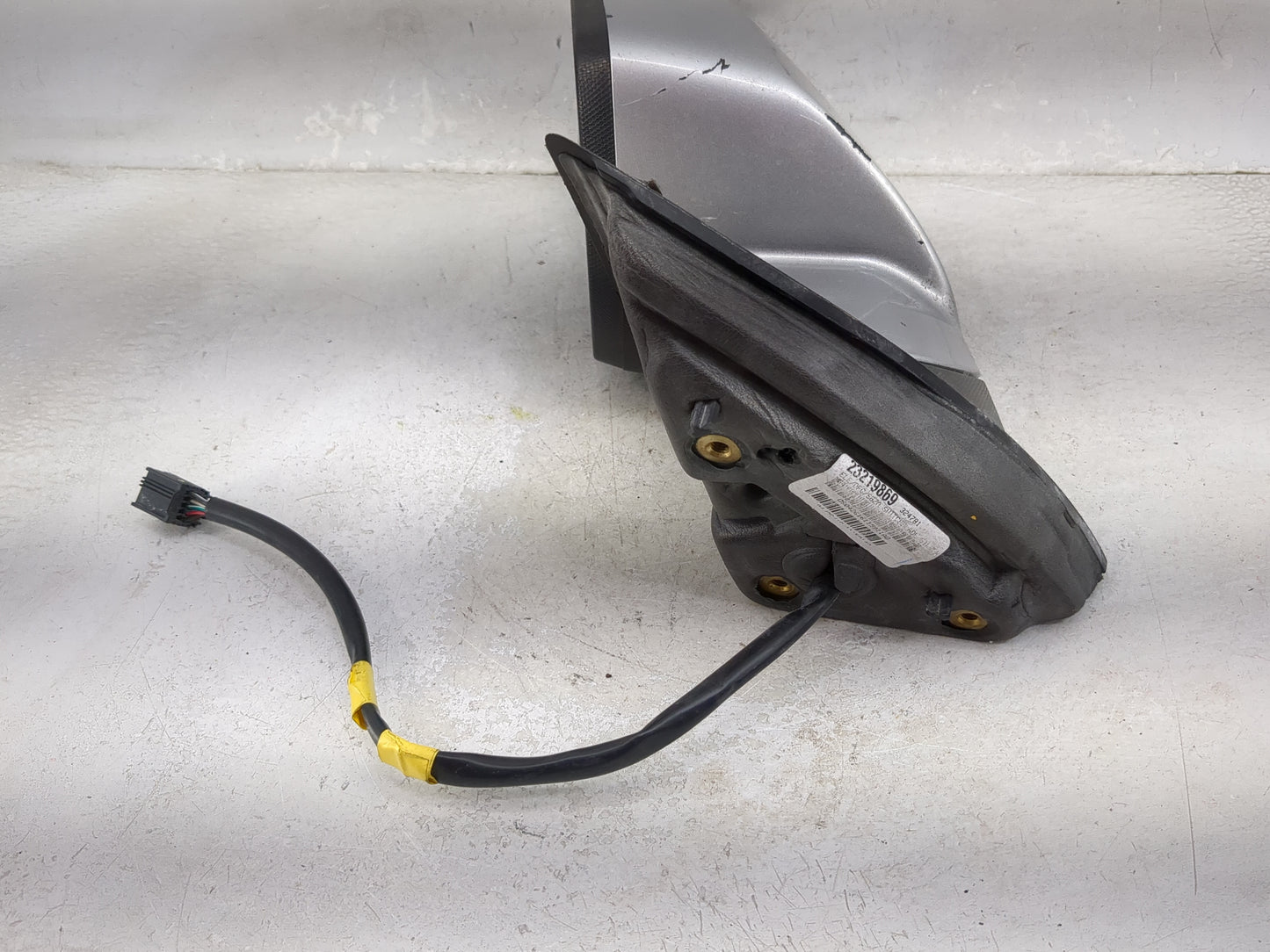 2016-2017 Chevrolet Equinox Driver Side View Mirror - Left Door Mirror OEM Used - Oemusedautoparts1.com