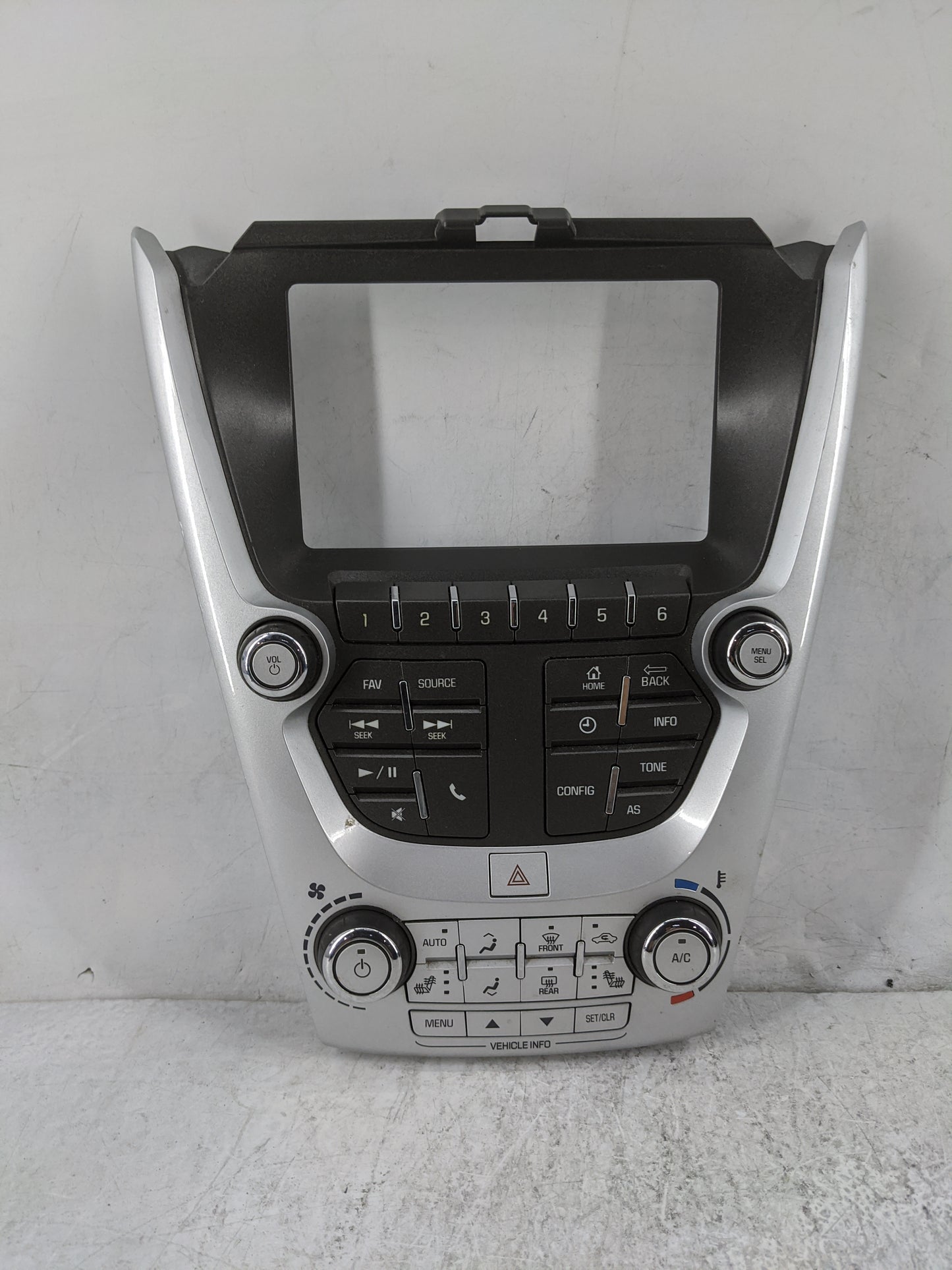 2016-2016 Chevrolet Equinox Radio Control Panel 1478274 - Oemusedautoparts1.com
