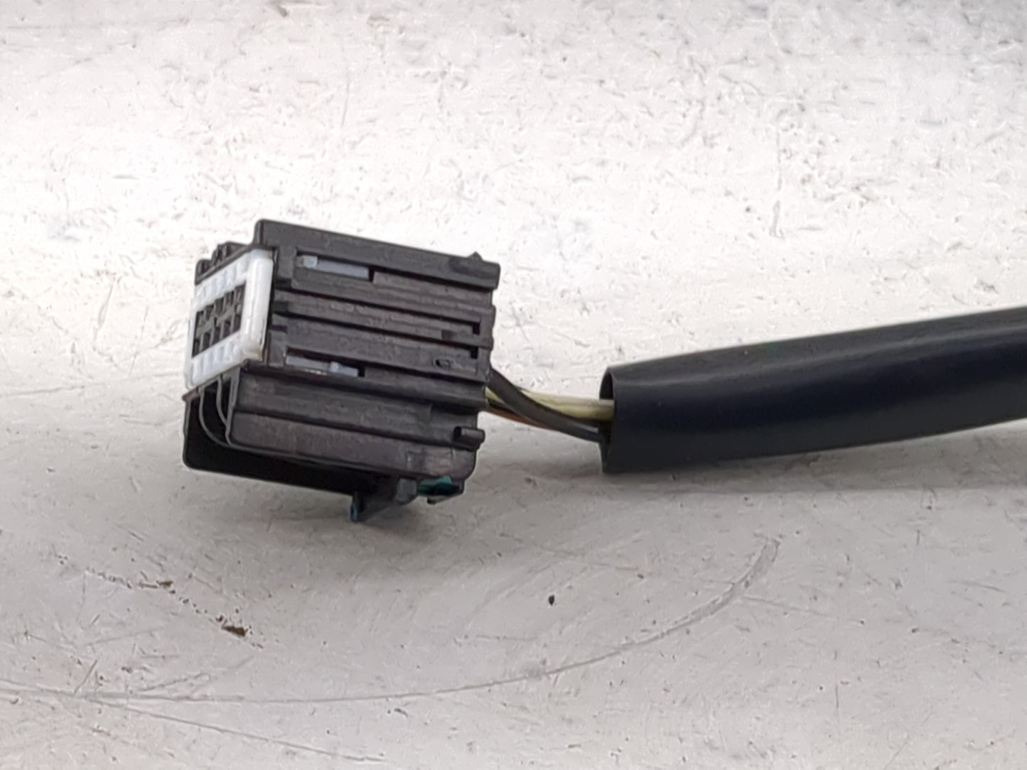 2015-2017 Chevrolet Equinox Passenger Side View Mirror - Right Door Mirror OEM Used - Oemusedautoparts1.com