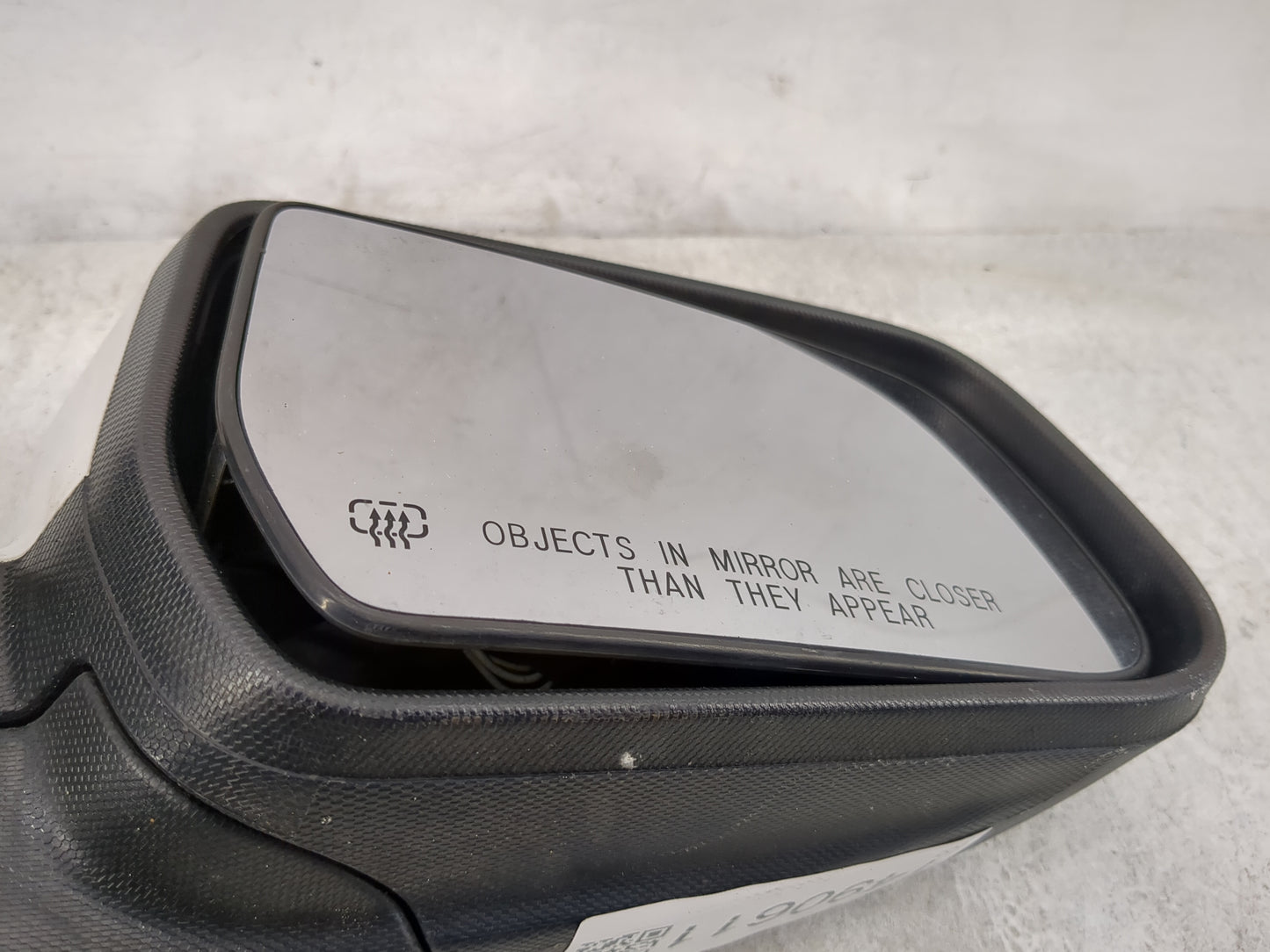 2015-2017 Chevrolet Equinox Passenger Side View Mirror - Right Door Mirror OEM Used - Oemusedautoparts1.com