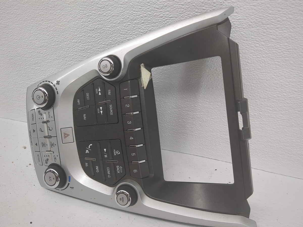 2016 Chevrolet Equinox Climate Control Module Temperature AC/Heater Replacement P/N:84096694 90025-820/0007 Fits OEM Used Au