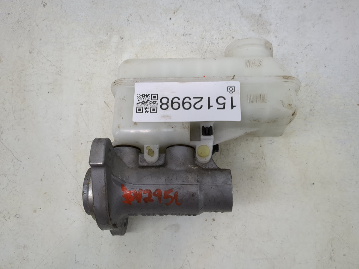 2011-2017 Chevrolet Equinox Brake Master Cylinder 1512998 - Oemusedautoparts1.com