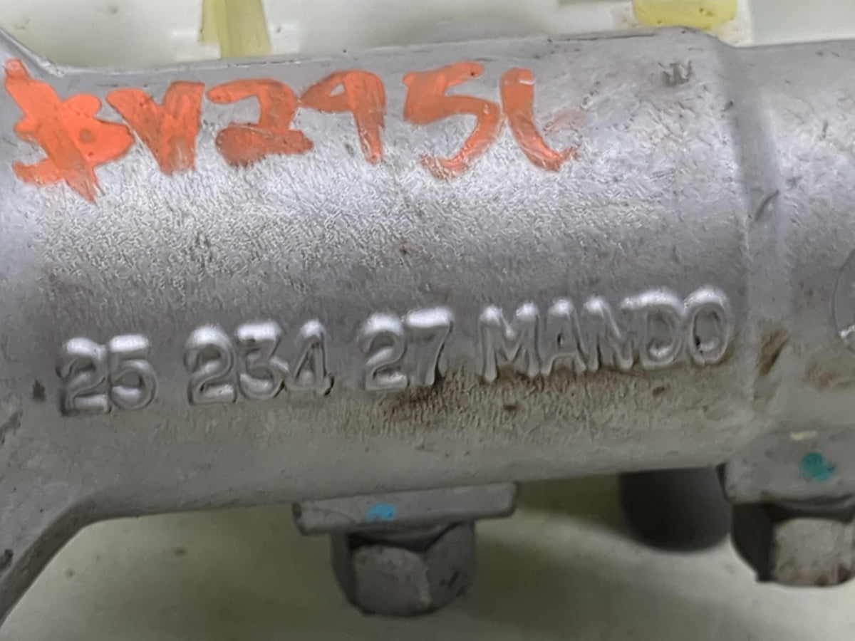 2011-2017 Chevrolet Equinox Brake Master Cylinder 1512998 - Oemusedautoparts1.com