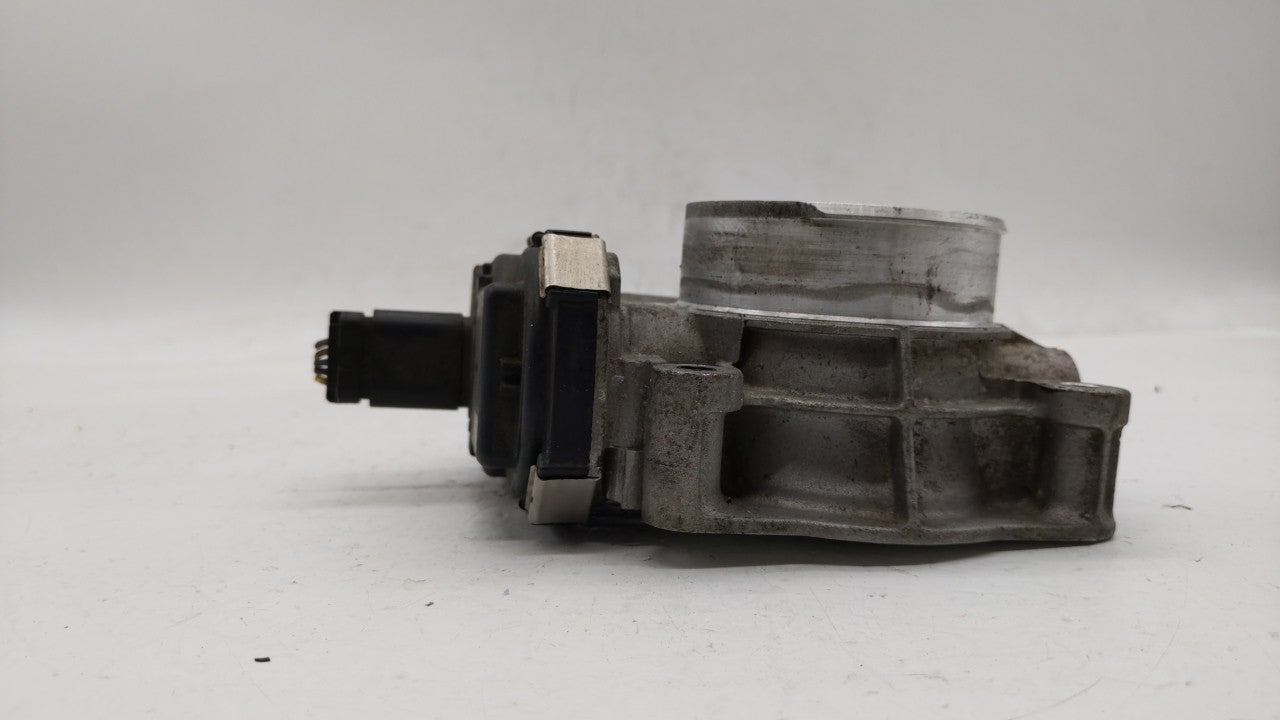 2016-2017 Chevrolet Equinox Throttle Body P/N:12632101CA 12669146AA, 12670834AA Fits Fits 2016 2017 OEM Used Auto Parts - Oe