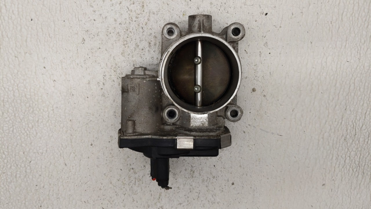 2016-2017 Chevrolet Equinox Throttle Body P/N:12669146AA 12670834AA Fits Fits 2016 2017 OEM Used Auto Parts - Oemusedautopar