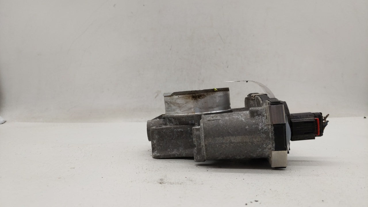 2016-2017 Chevrolet Equinox Throttle Body P/N:12669146AA 12670834AA Fits Fits 2016 2017 OEM Used Auto Parts - Oemusedautopar