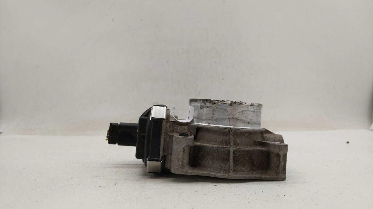 2016-2017 Chevrolet Equinox Throttle Body P/N:12669146AA 12670834AA Fits Fits 2016 2017 OEM Used Auto Parts - Oemusedautopar