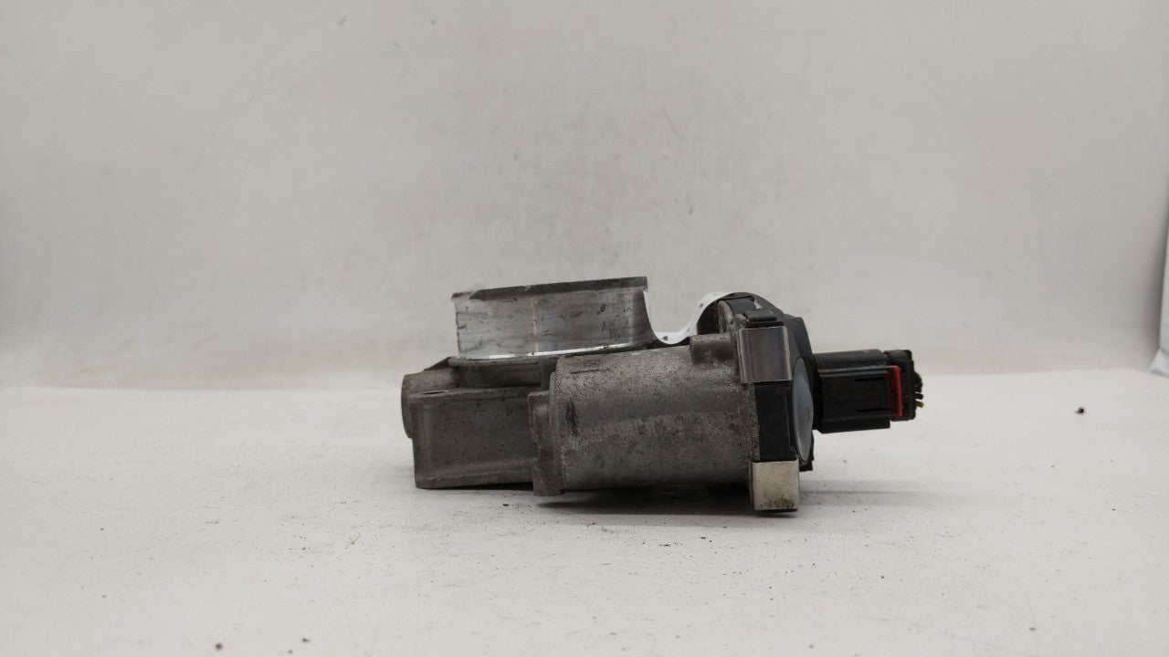 2016-2017 Chevrolet Equinox Throttle Body P/N:12669146AA 12670834AA Fits Fits 2016 2017 OEM Used Auto Parts - Oemusedautopar