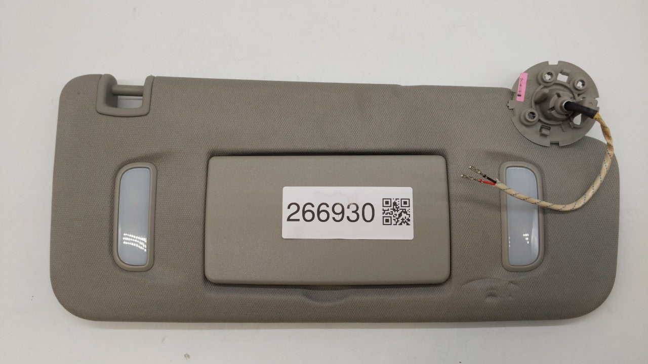 2010-2017 Chevrolet Equinox Sun Visor Shade Replacement Passenger Right Mirror Fits Fits 2010 2011 2012 2013 2014 2015 2016 