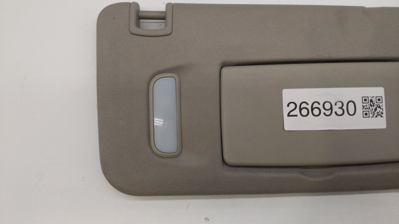 2010-2017 Chevrolet Equinox Sun Visor Shade Replacement Passenger Right Mirror Fits Fits 2010 2011 2012 2013 2014 2015 2016 