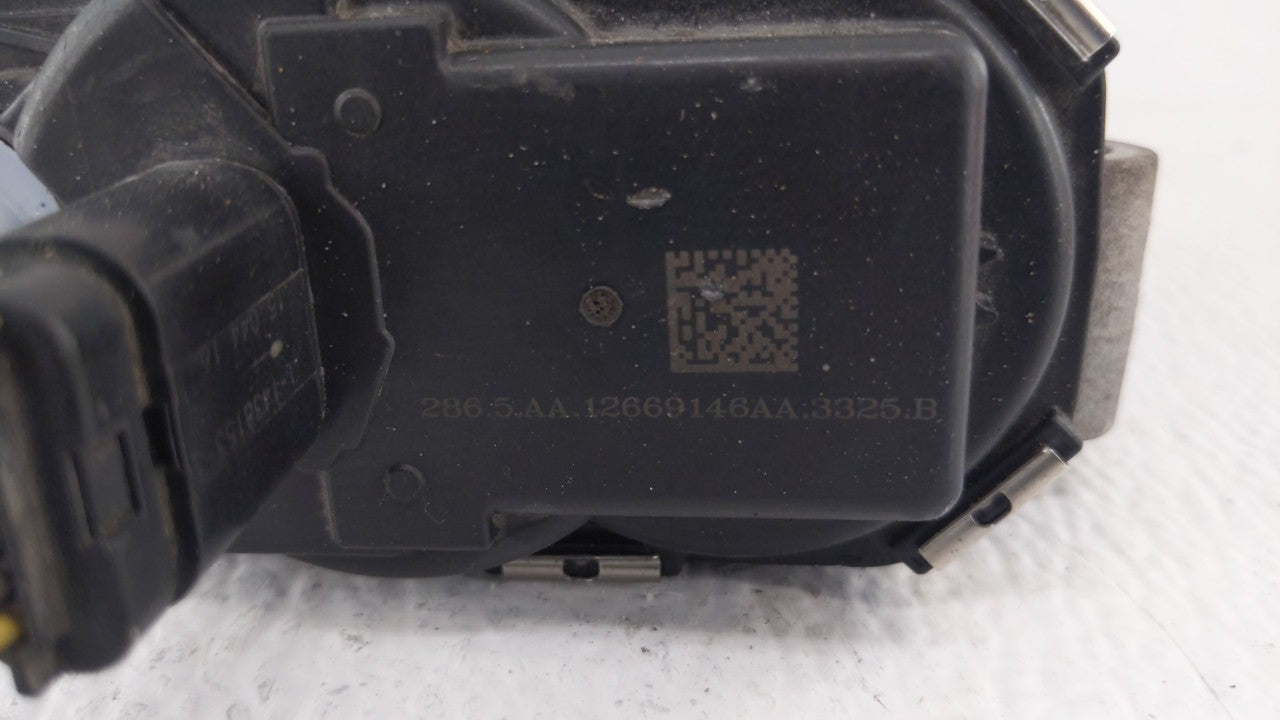 2016-2017 Chevrolet Equinox Throttle Body P/N:12669146AA 12670834AA Fits Fits 2016 2017 OEM Used Auto Parts - Oemusedautopar