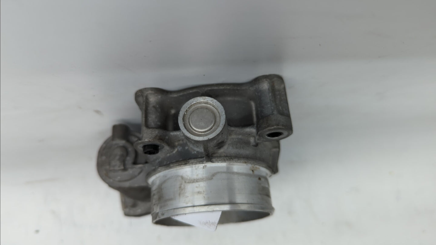 2016-2017 Chevrolet Equinox Throttle Body P/N:12669146AA 12670834AA Fits Fits 2016 2017 OEM Used Auto Parts - Oemusedautopar