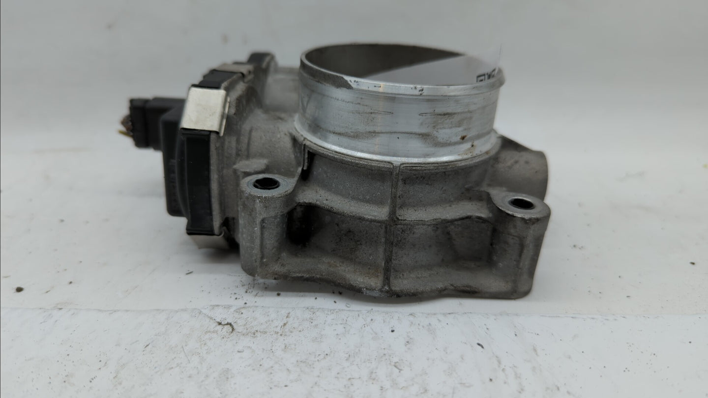 2016-2017 Chevrolet Equinox Throttle Body P/N:12669146AA 12670834AA Fits Fits 2016 2017 OEM Used Auto Parts - Oemusedautopar