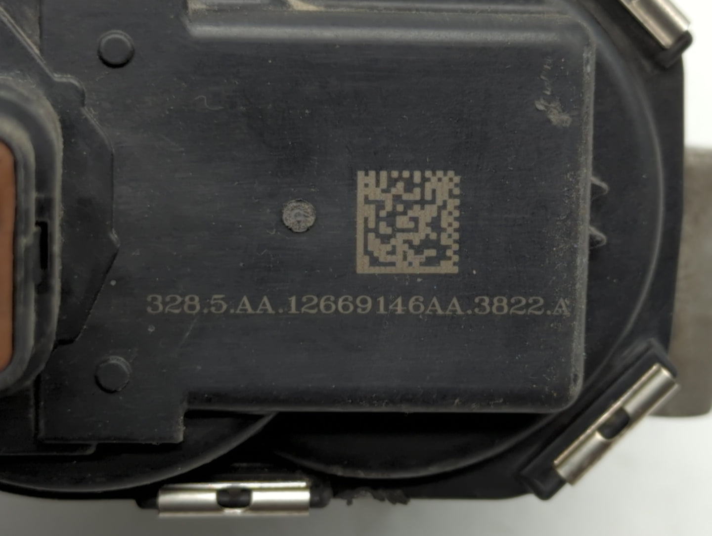 2016-2017 Chevrolet Equinox Throttle Body P/N:12669146AA 12670834AA Fits Fits 2016 2017 OEM Used Auto Parts - Oemusedautopar