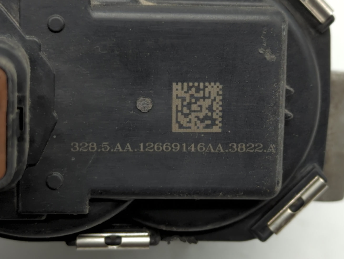 2016-2017 Chevrolet Equinox Throttle Body P/N:12669146AA 12670834AA Fits Fits 2016 2017 OEM Used Auto Parts - Oemusedautopar