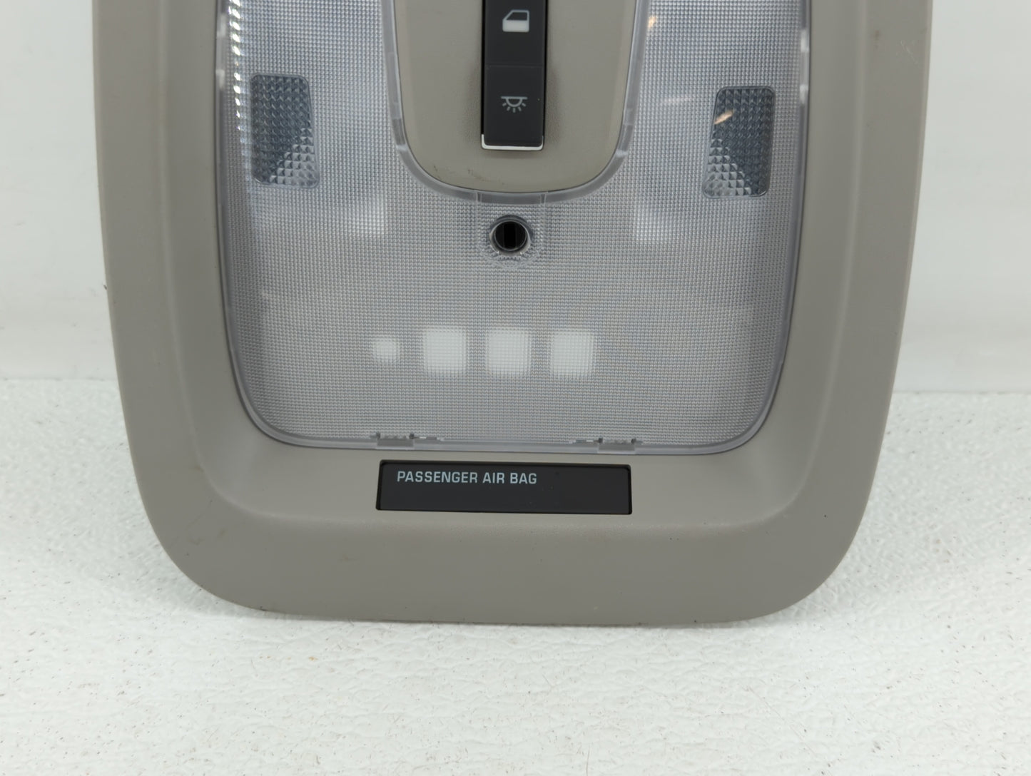 2014-2017 Chevrolet Equinox Overhead Roof Console Interior Dome Light - Oemusedautoparts1.com