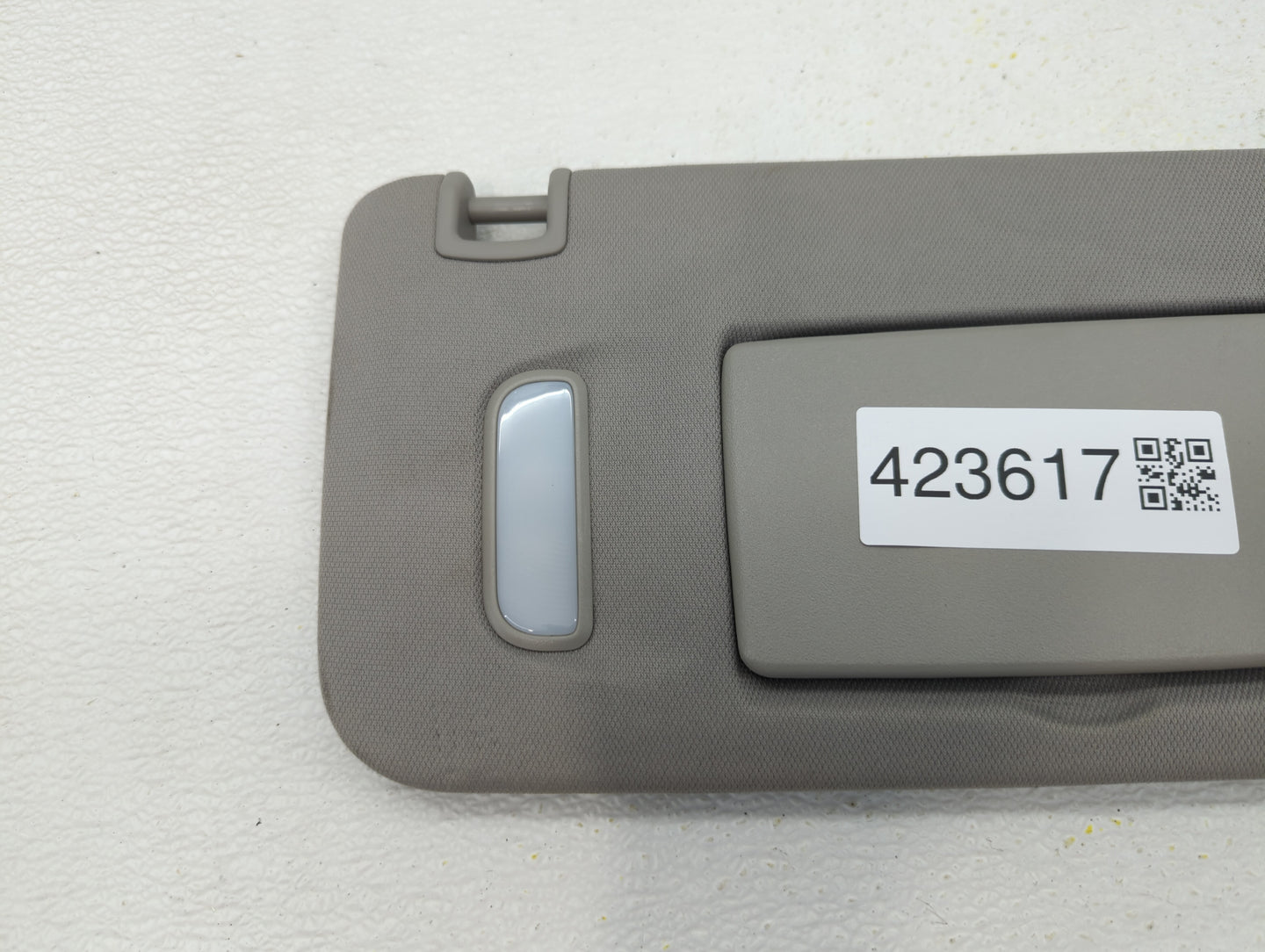 2010-2017 Chevrolet Equinox Sun Visor Shade Replacement Passenger Right Mirror Fits Fits 2010 2011 2012 2013 2014 2015 2016 