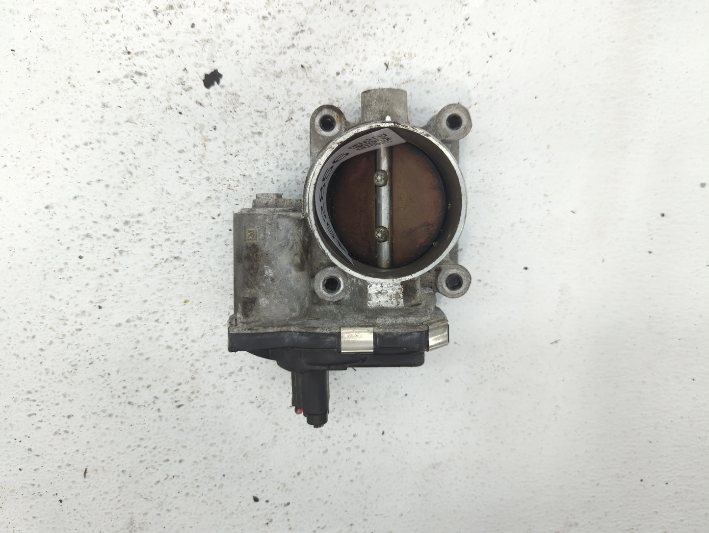 2016-2017 Chevrolet Equinox Throttle Body P/N:12669146AA 12632101CA, 12670834AA Fits Fits 2016 2017 OEM Used Auto Parts - Oe