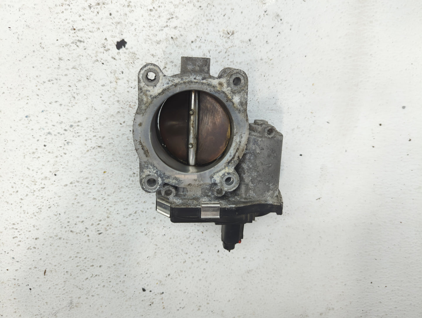 2016-2017 Chevrolet Equinox Throttle Body P/N:12669146AA 12632101CA, 12670834AA Fits Fits 2016 2017 OEM Used Auto Parts - Oe