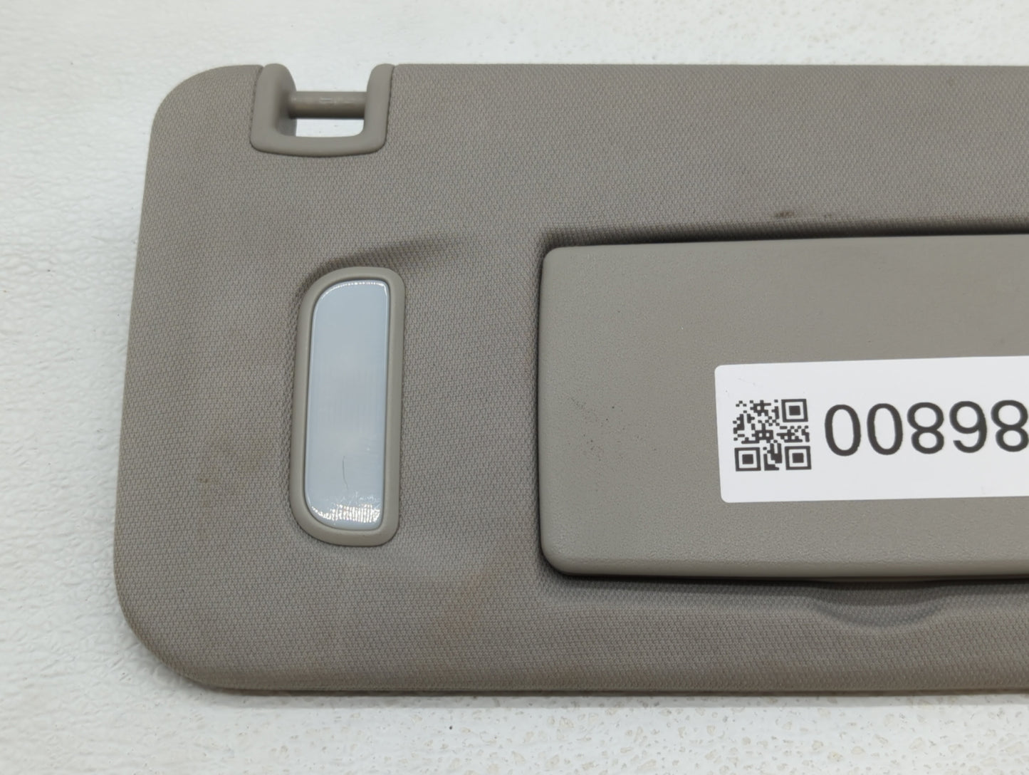 2010-2017 Chevrolet Equinox Sun Visor Shade Replacement Passenger Right Mirror Fits Fits 2010 2011 2012 2013 2014 2015 2016 