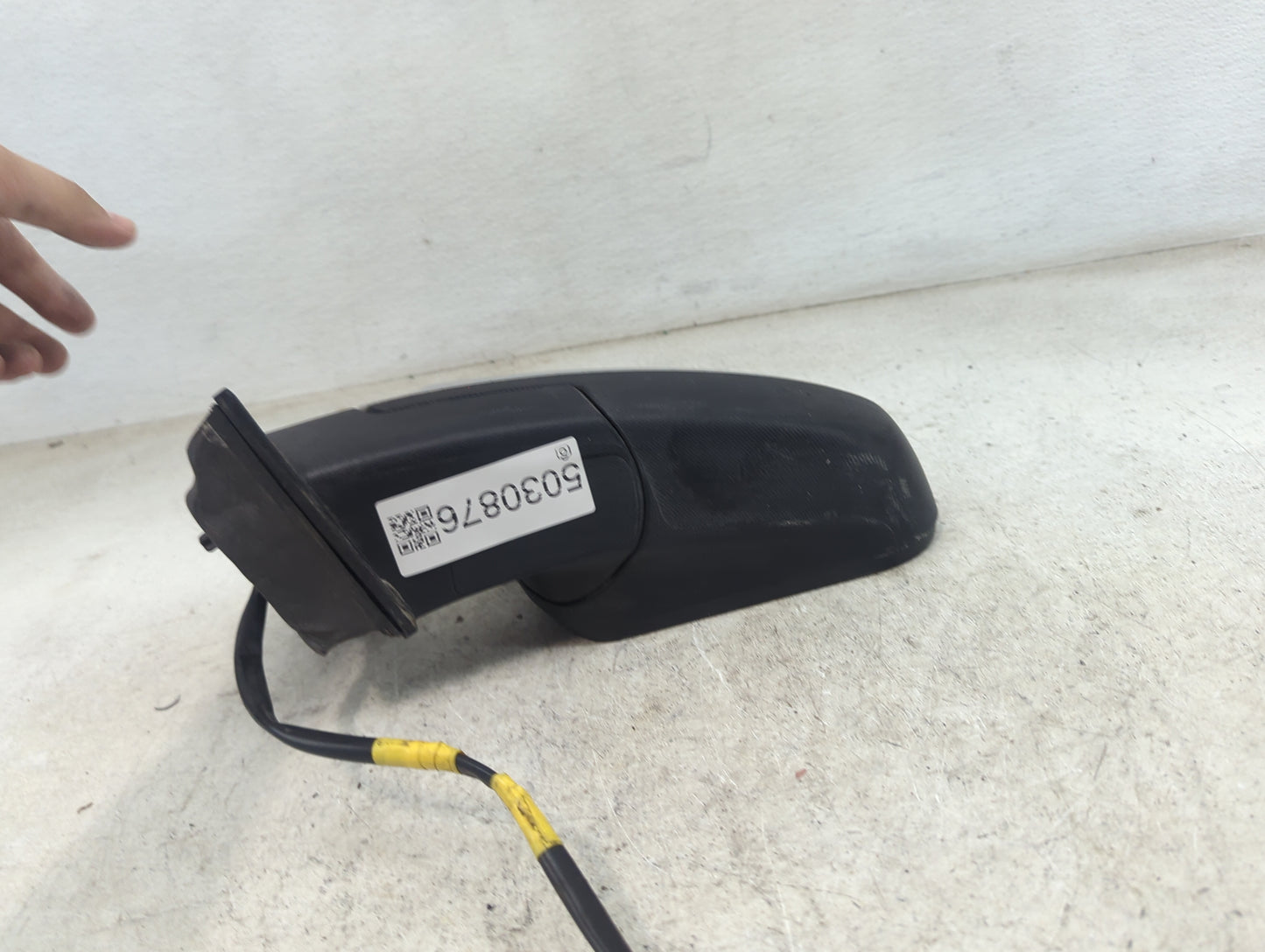 2016-2017 Chevrolet Equinox Driver Side View Mirror - Left Door Mirror OEM Used - Oemusedautoparts1.com