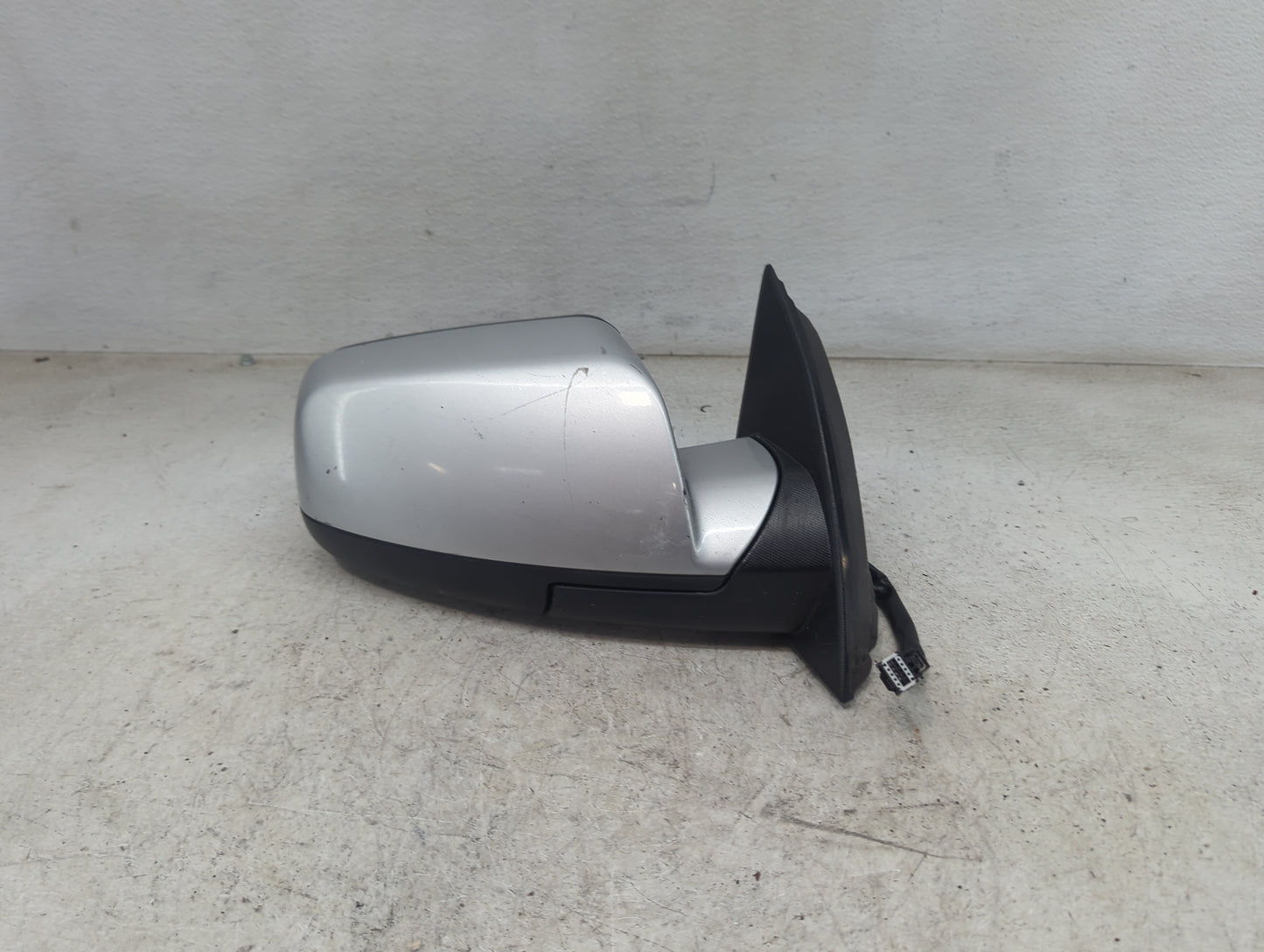 2016-2017 Chevrolet Equinox Passenger Side View Mirror - Right Door Mirror OEM Used - Oemusedautoparts1.com