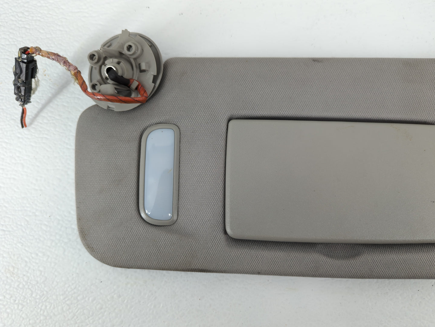 2010-2017 Chevrolet Equinox Sun Visor Shade Replacement Passenger Right Mirror Fits Fits 2010 2011 2012 2013 2014 2015 2016 