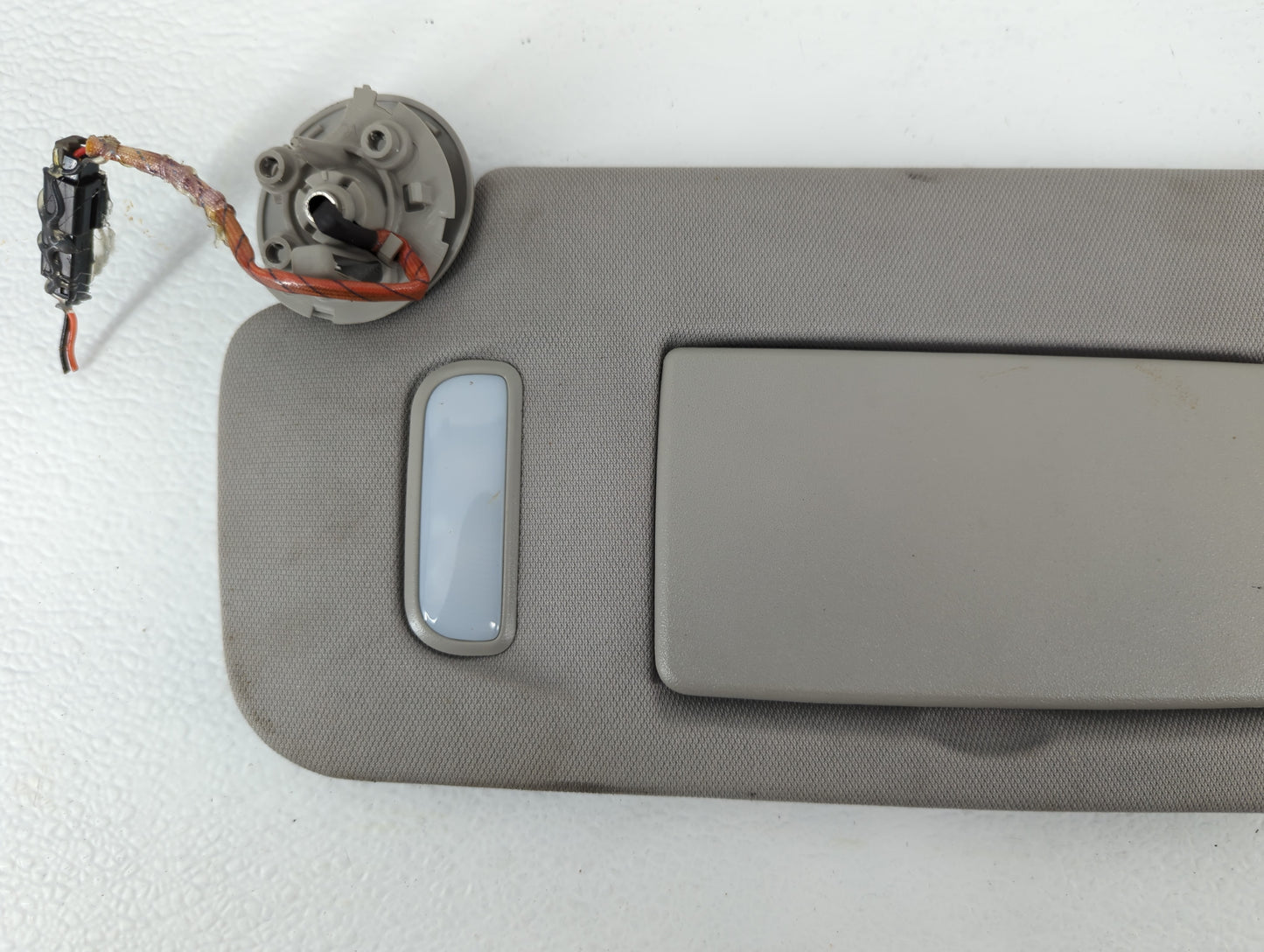 2010-2017 Chevrolet Equinox Sun Visor Shade Replacement Passenger Right Mirror Fits Fits 2010 2011 2012 2013 2014 2015 2016 