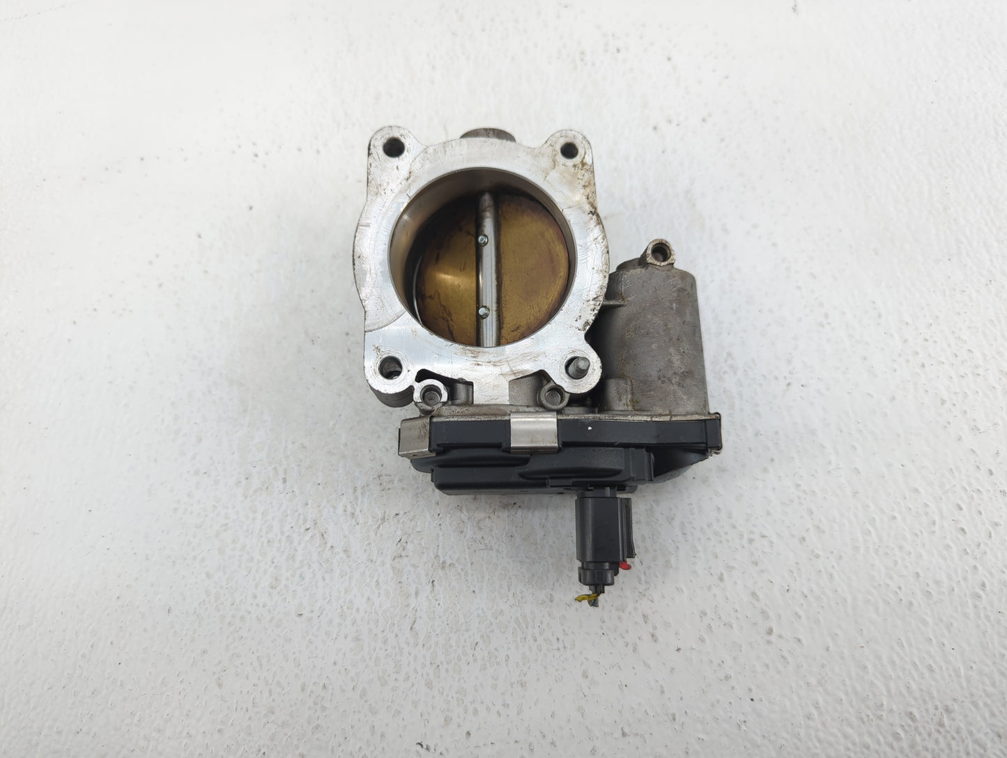 2016-2017 Chevrolet Equinox Throttle Body P/N:12632101CA Fits Fits 2016 2017 OEM Used Auto Parts - Oemusedautoparts1.com