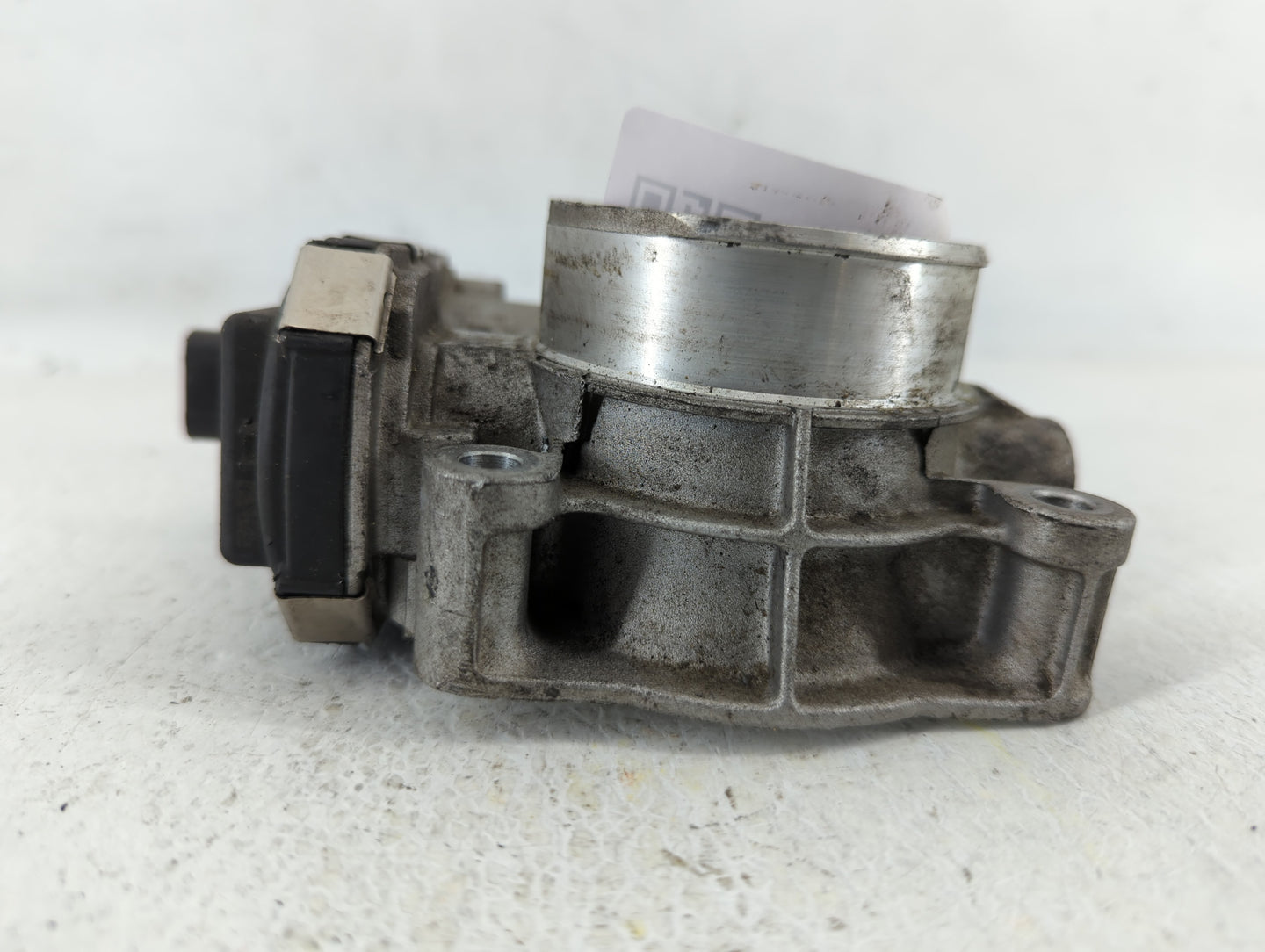 2016-2017 Chevrolet Equinox Throttle Body P/N:12669146AA Fits Fits 2016 2017 OEM Used Auto Parts - Oemusedautoparts1.com