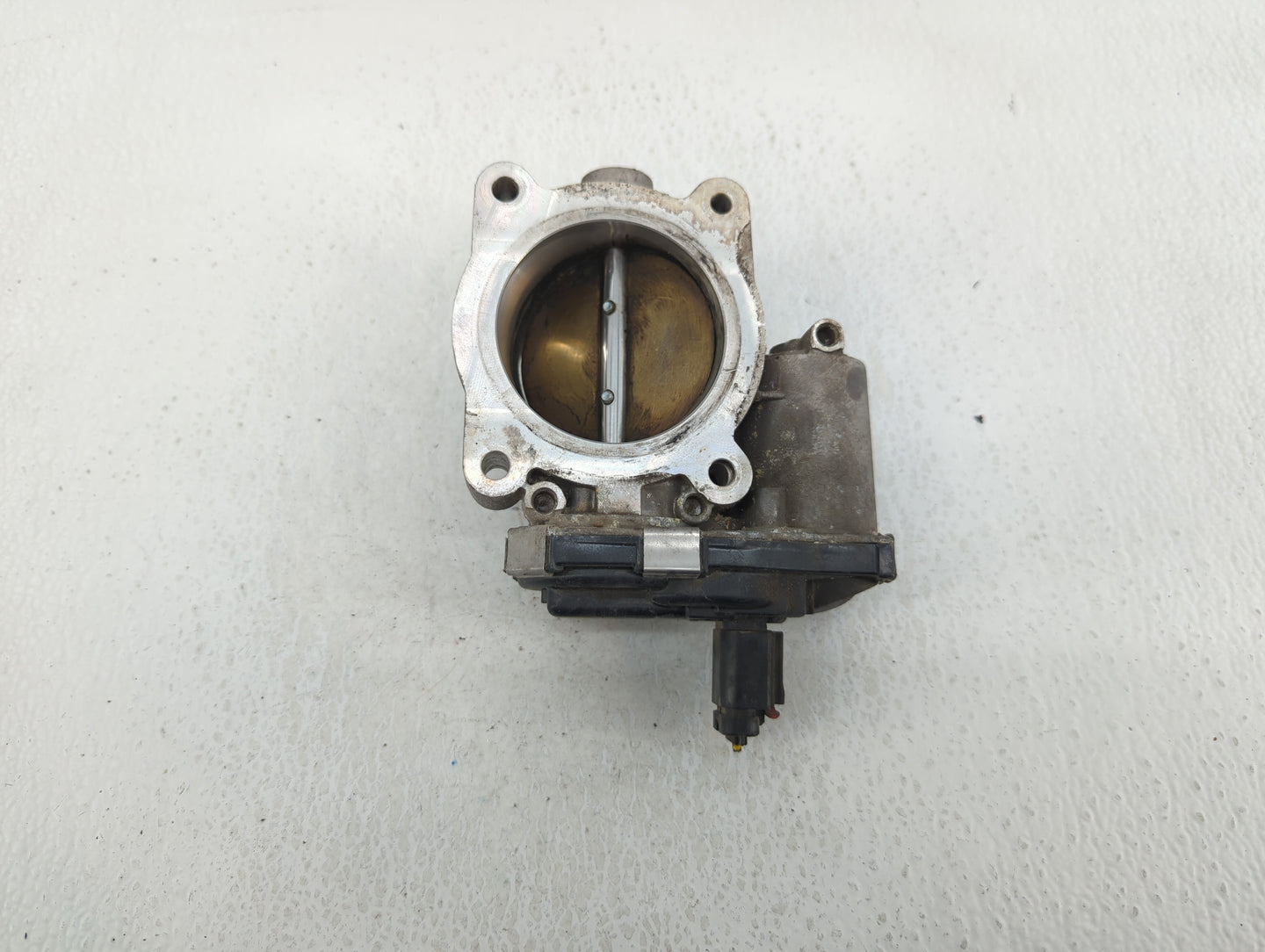 2016-2017 Chevrolet Equinox Throttle Body P/N:12632101CA Fits Fits 2016 2017 OEM Used Auto Parts - Oemusedautoparts1.com